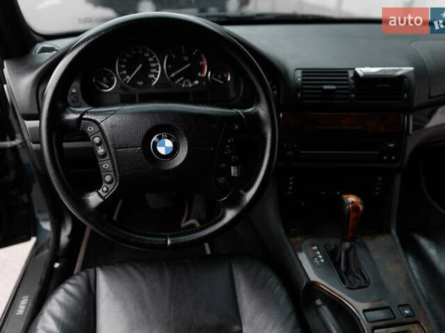 Зеленый БМВ 5 Серия, объемом двигателя 3 л и пробегом 510 тыс. км за 7500 $, фото 30 на Automoto.ua