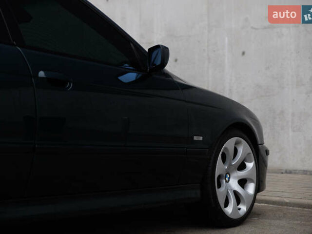 Зеленый БМВ 5 Серия, объемом двигателя 3 л и пробегом 510 тыс. км за 7500 $, фото 25 на Automoto.ua