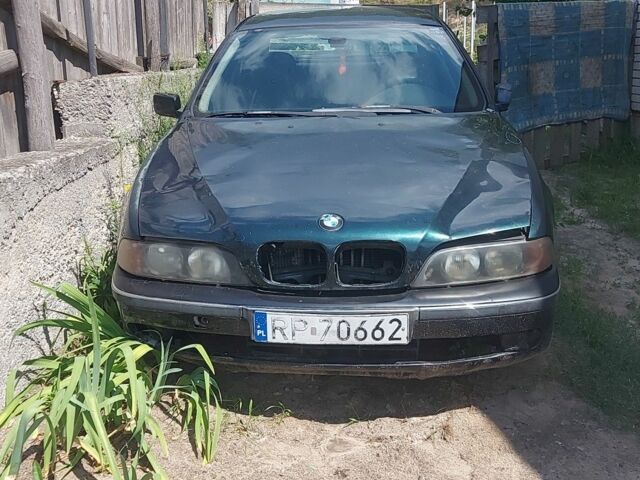 Зеленый БМВ 5 Серия, объемом двигателя 0 л и пробегом 280 тыс. км за 1500 $, фото 10 на Automoto.ua