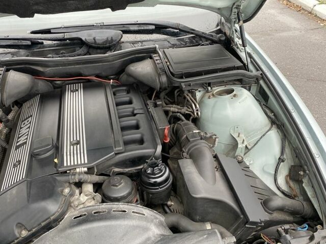 Зеленый БМВ 5 Серия, объемом двигателя 2 л и пробегом 260 тыс. км за 5600 $, фото 21 на Automoto.ua