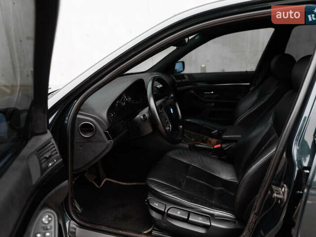 Зеленый БМВ 5 Серия, объемом двигателя 3 л и пробегом 510 тыс. км за 7500 $, фото 36 на Automoto.ua