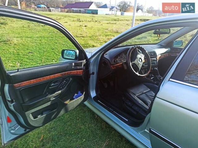 Зеленый БМВ 5 Серия, объемом двигателя 2.5 л и пробегом 315 тыс. км за 5500 $, фото 5 на Automoto.ua