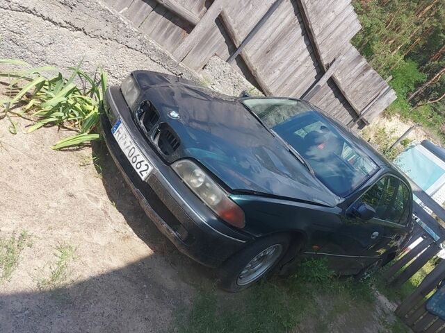 Зеленый БМВ 5 Серия, объемом двигателя 0 л и пробегом 280 тыс. км за 1500 $, фото 11 на Automoto.ua