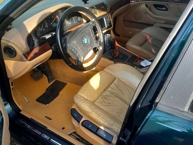 Зелений БМВ 5 Серія, об'ємом двигуна 2.9 л та пробігом 450 тис. км за 5300 $, фото 4 на Automoto.ua