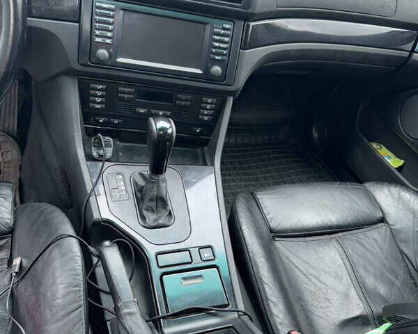 Зеленый БМВ 5 Серия, объемом двигателя 3 л и пробегом 450 тыс. км за 6200 $, фото 10 на Automoto.ua