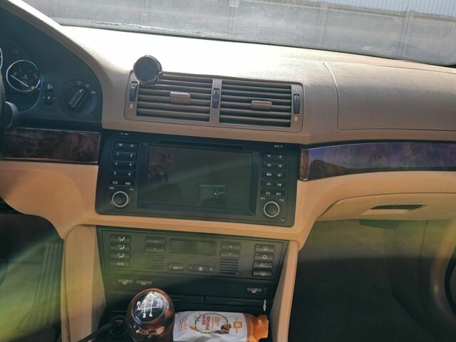 Зелений БМВ 5 Серія, об'ємом двигуна 0 л та пробігом 281 тис. км за 5099 $, фото 19 на Automoto.ua