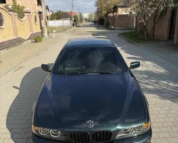 Зелений БМВ 5 Серія, об'ємом двигуна 2.93 л та пробігом 478 тис. км за 8100 $, фото 2 на Automoto.ua