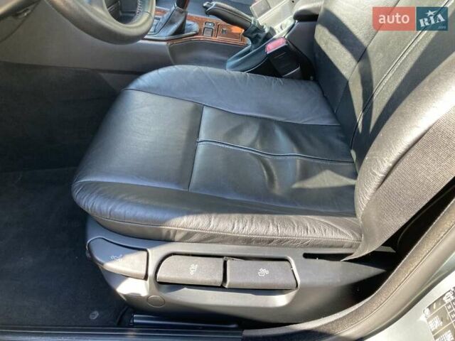 Зелений БМВ 5 Серія, об'ємом двигуна 2.2 л та пробігом 338 тис. км за 6000 $, фото 17 на Automoto.ua