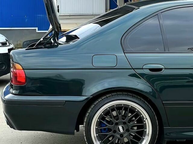 Зеленый БМВ 5 Серия, объемом двигателя 2.9 л и пробегом 300 тыс. км за 4200 $, фото 3 на Automoto.ua