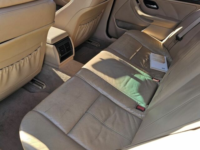 Зелений БМВ 5 Серія, об'ємом двигуна 2.2 л та пробігом 281 тис. км за 4700 $, фото 6 на Automoto.ua