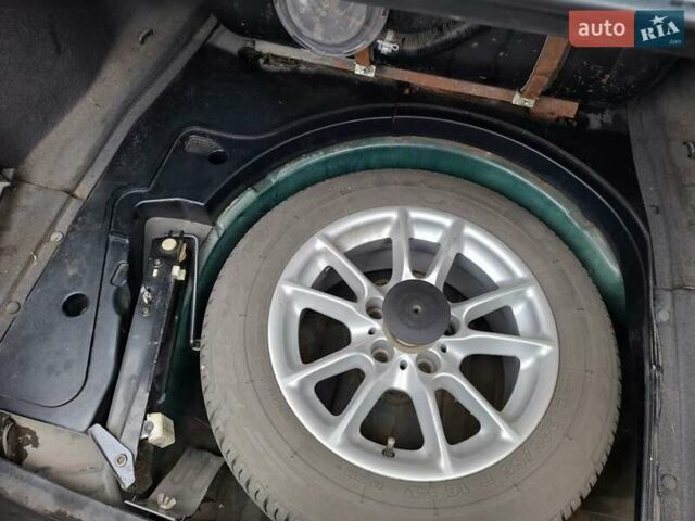 Зеленый БМВ 5 Серия, объемом двигателя 2 л и пробегом 629 тыс. км за 4000 $, фото 7 на Automoto.ua