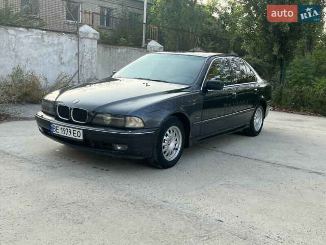 Зеленый БМВ 5 Серия, объемом двигателя 2.5 л и пробегом 400 тыс. км за 3300 $, фото 1 на Automoto.ua