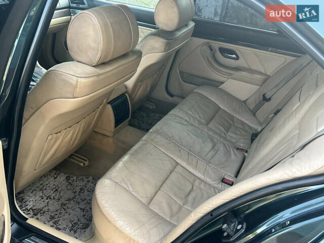 Зеленый БМВ 5 Серия, объемом двигателя 2.5 л и пробегом 400 тыс. км за 3300 $, фото 15 на Automoto.ua