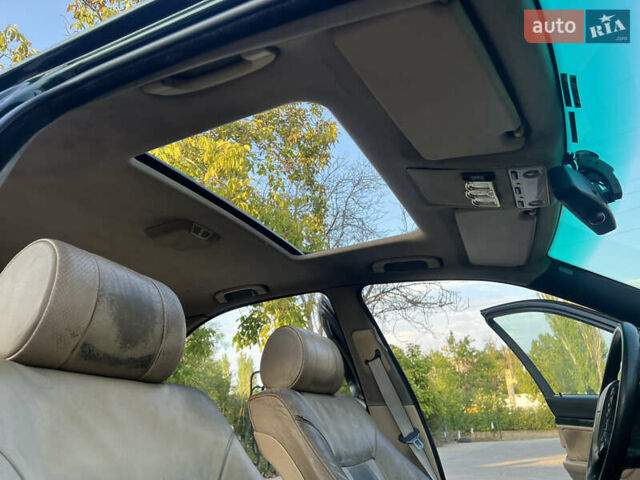 Зеленый БМВ 5 Серия, объемом двигателя 2.5 л и пробегом 400 тыс. км за 3300 $, фото 19 на Automoto.ua