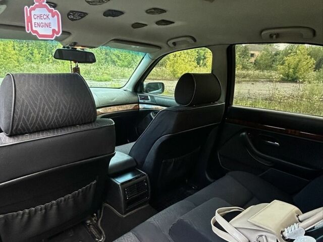 Зеленый БМВ 5 Серия, объемом двигателя 2 л и пробегом 451 тыс. км за 5000 $, фото 23 на Automoto.ua