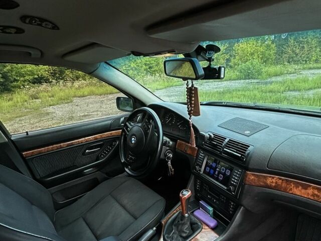 Зеленый БМВ 5 Серия, объемом двигателя 2 л и пробегом 451 тыс. км за 5000 $, фото 21 на Automoto.ua