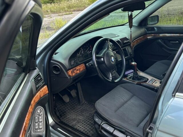 Зеленый БМВ 5 Серия, объемом двигателя 2 л и пробегом 451 тыс. км за 5000 $, фото 15 на Automoto.ua