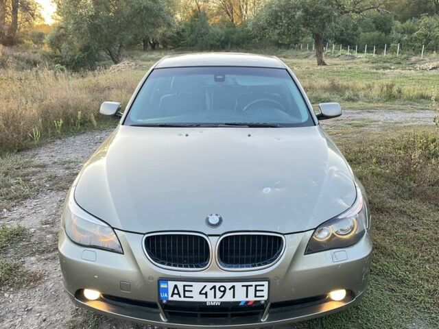 Зеленый БМВ 5 Серия, объемом двигателя 2.2 л и пробегом 260 тыс. км за 6000 $, фото 1 на Automoto.ua