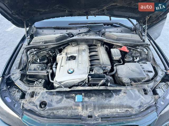 Зеленый БМВ 5 Серия, объемом двигателя 2.49 л и пробегом 313 тыс. км за 6999 $, фото 54 на Automoto.ua