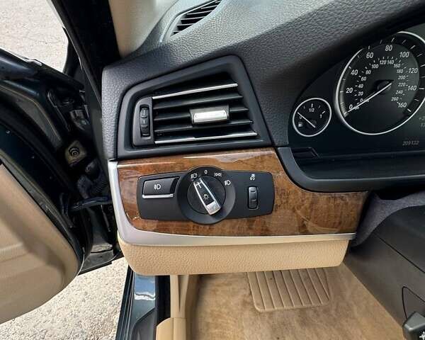 Зеленый БМВ 5 Серия, объемом двигателя 2 л и пробегом 209 тыс. км за 13500 $, фото 13 на Automoto.ua