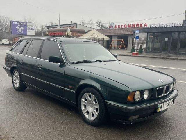 Зеленый БМВ 5 Серия, объемом двигателя 1.8 л и пробегом 198 тыс. км за 4300 $, фото 1 на Automoto.ua