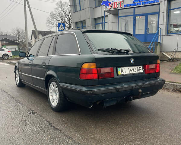 Зеленый БМВ 5 Серия, объемом двигателя 1.8 л и пробегом 198 тыс. км за 4300 $, фото 3 на Automoto.ua