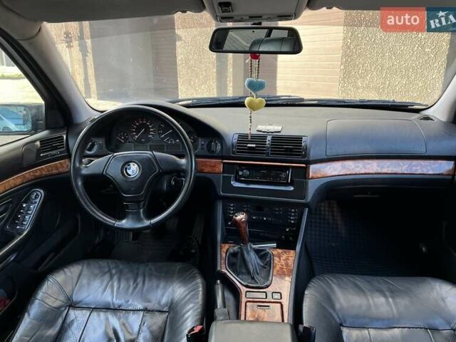 Зеленый БМВ 5 Серия, объемом двигателя 1.99 л и пробегом 330 тыс. км за 3350 $, фото 16 на Automoto.ua