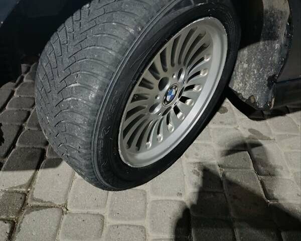 Зеленый БМВ 5 Серия, объемом двигателя 2.5 л и пробегом 300 тыс. км за 3000 $, фото 27 на Automoto.ua