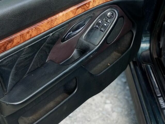 Зеленый БМВ 5 Серия, объемом двигателя 2.5 л и пробегом 200 тыс. км за 2799 $, фото 6 на Automoto.ua