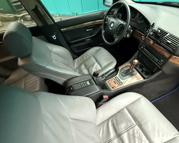 Зеленый БМВ 5 Серия, объемом двигателя 2.93 л и пробегом 403 тыс. км за 4700 $, фото 16 на Automoto.ua