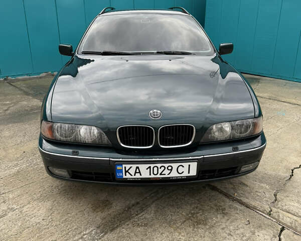 Зеленый БМВ 5 Серия, объемом двигателя 2.93 л и пробегом 403 тыс. км за 4700 $, фото 1 на Automoto.ua