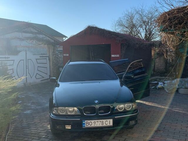 Зелений БМВ 5 Серія, об'ємом двигуна 2.9 л та пробігом 42 тис. км за 3850 $, фото 1 на Automoto.ua