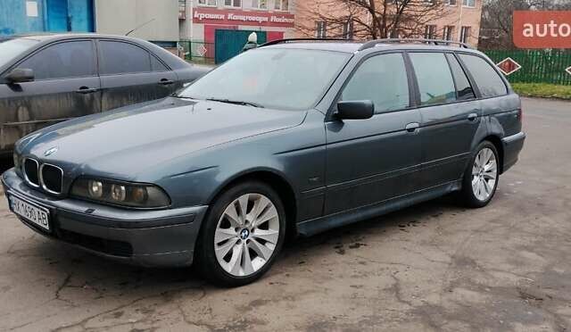 Зелений БМВ 5 Серія, об'ємом двигуна 2.5 л та пробігом 330 тис. км за 2800 $, фото 2 на Automoto.ua