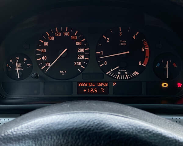 Зеленый БМВ 5 Серия, объемом двигателя 2.93 л и пробегом 392 тыс. км за 3500 $, фото 35 на Automoto.ua