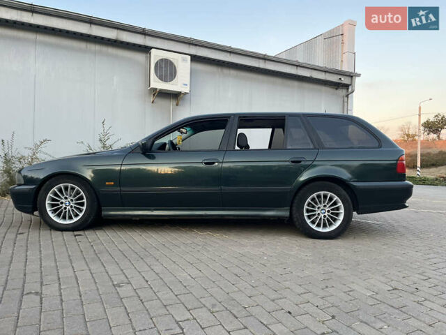 Зелений БМВ 5 Серія, об'ємом двигуна 2.93 л та пробігом 389 тис. км за 5000 $, фото 4 на Automoto.ua