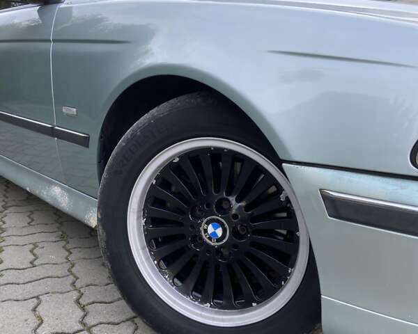 Зеленый БМВ 5 Серия, объемом двигателя 2.93 л и пробегом 392 тыс. км за 3500 $, фото 5 на Automoto.ua