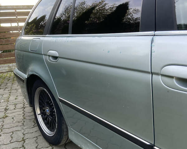 Зеленый БМВ 5 Серия, объемом двигателя 2.93 л и пробегом 392 тыс. км за 3500 $, фото 7 на Automoto.ua