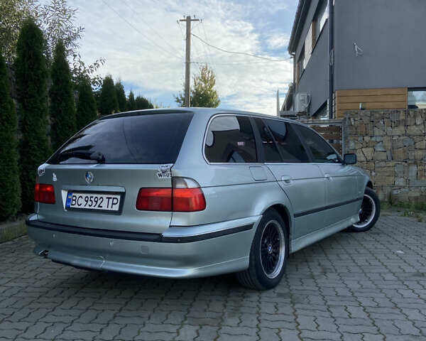 Зеленый БМВ 5 Серия, объемом двигателя 2.93 л и пробегом 392 тыс. км за 3500 $, фото 23 на Automoto.ua