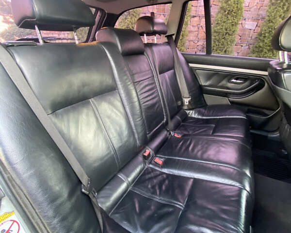 Зеленый БМВ 5 Серия, объемом двигателя 2.93 л и пробегом 392 тыс. км за 3500 $, фото 26 на Automoto.ua