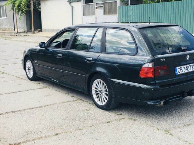 Зеленый БМВ 5 Серия, объемом двигателя 3 л и пробегом 123 тыс. км за 1799 $, фото 6 на Automoto.ua