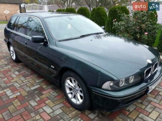 Зелений БМВ 5 Серія, об'ємом двигуна 2 л та пробігом 250 тис. км за 5500 $, фото 1 на Automoto.ua