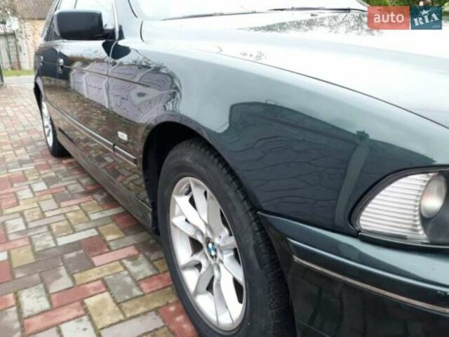 Зелений БМВ 5 Серія, об'ємом двигуна 2 л та пробігом 250 тис. км за 5500 $, фото 2 на Automoto.ua