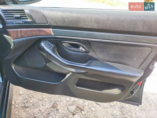 Зеленый БМВ 5 Серия, объемом двигателя 2.5 л и пробегом 527 тыс. км за 10500 $, фото 51 на Automoto.ua