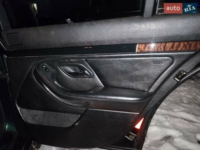 Зеленый БМВ 5 Серия, объемом двигателя 2.5 л и пробегом 527 тыс. км за 10500 $, фото 52 на Automoto.ua