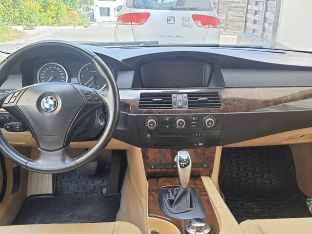 Зеленый БМВ 5 Серия, объемом двигателя 3 л и пробегом 280 тыс. км за 4050 $, фото 6 на Automoto.ua