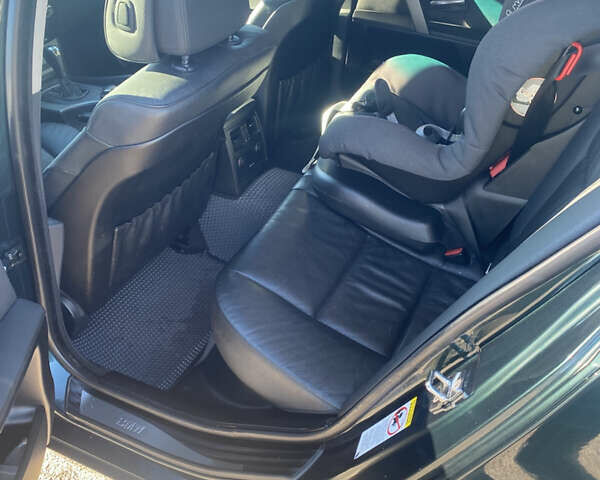 Зеленый БМВ 5 Серия, объемом двигателя 2.5 л и пробегом 340 тыс. км за 8000 $, фото 5 на Automoto.ua