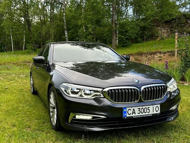 Сірий БМВ 5-series, об'ємом двигуна 2 л та пробігом 166 тис. км за 32000 $, фото 1 на Automoto.ua