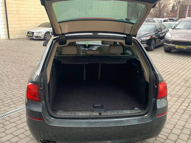 Серый БМВ 520, объемом двигателя 2 л и пробегом 354 тыс. км за 12990 $, фото 18 на Automoto.ua