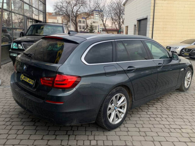 Серый БМВ 520, объемом двигателя 2 л и пробегом 354 тыс. км за 12990 $, фото 2 на Automoto.ua