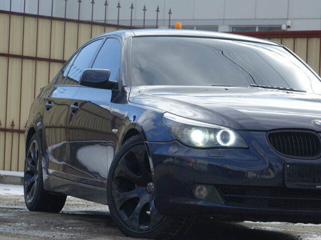 Синий БМВ 520, объемом двигателя 2 л и пробегом 200 тыс. км за 10500 $, фото 8 на Automoto.ua